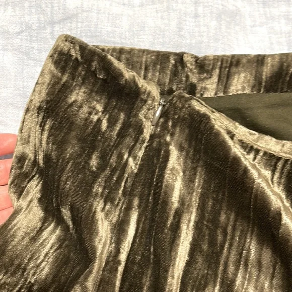 Anthropologie Maeve green velvet mini skater skirt - Picture 5 of 6